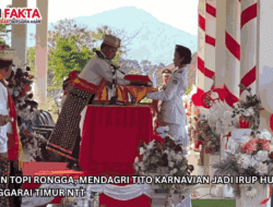 Kenakan Topi Rongga, Mendagri Tito Karnavian Jadi Irup HUT ke-81 RI di Manggarai Timur NTT