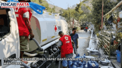 Pengungsi Gempa Flores dapat Bantuan Air Bersih dari PMI Manggarai